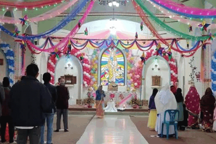 বাগেরহাটের ৬৮ গির্জায় উদযাপিত হচ্ছে বড়দিন