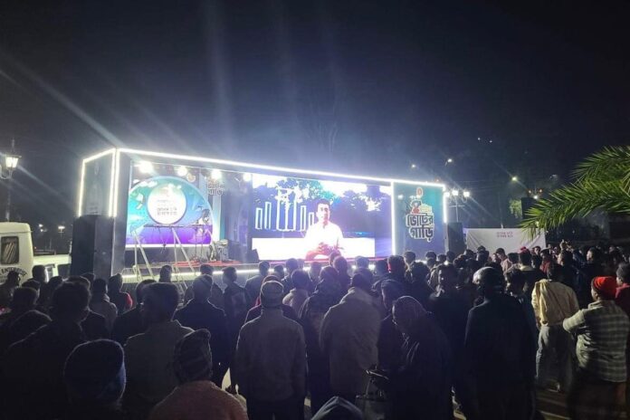 1766665201-79184e1c9cf49613736f5ce5265070fb দেশজুড়ে ছুটছে ভোটের গাড়ি