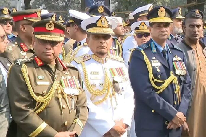 বেগম খালেদা জিয়ার জানাজায় তিন বাহিনী প্রধান