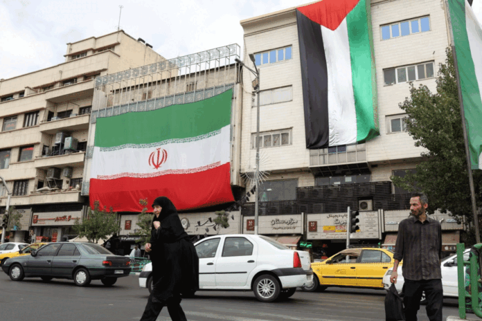 1767194155-a0a2d6d2e1c9792992101dc929b8e6d8 ইরানে স্থানীয় সরকার ভবনে প্রবেশ ও ভাঙচুরের চেষ্টা