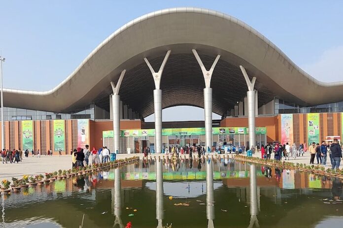 ঢাকা আন্তর্জাতিক বাণিজ্য মেলা শুরু আজ