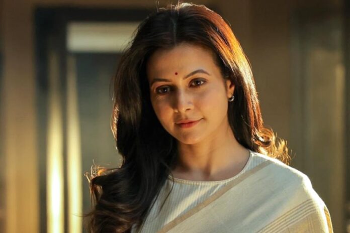 1767556215-6c1bc534dc1def4881d34070c00db28a পরিচালকের ভুলে আসল নামটাই বাদ পড়ে যায় কোয়েলের