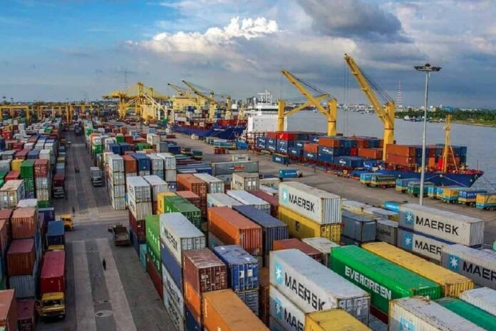 রপ্তানিতে পতন অব্যাহত, ডিসেম্বরে কমেছে ১৪ শতাংশ