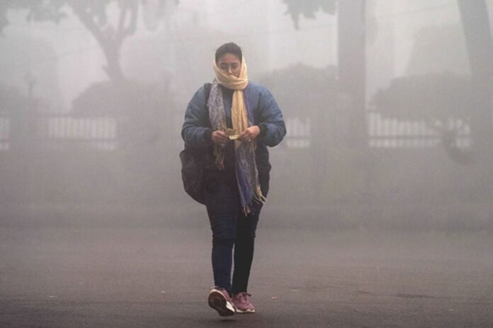 1767674036-071f6c6d62852fe3f134e8eb7b74997e কনকনে শীতের থাবা, ঘরে–বাইরে উষ্ণ ও নিরাপদ থাকতে যা জানা জরুরি