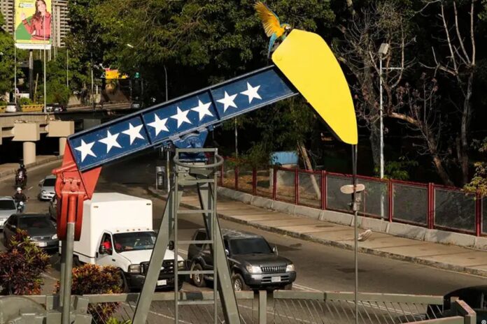 1767753563-3ff0cac53759adfd9d0769c9a30a624e ভেনেজুয়েলা থেকে ৫ কোটি ব্যারেল তেল কিনবে যুক্তরাষ্ট্র