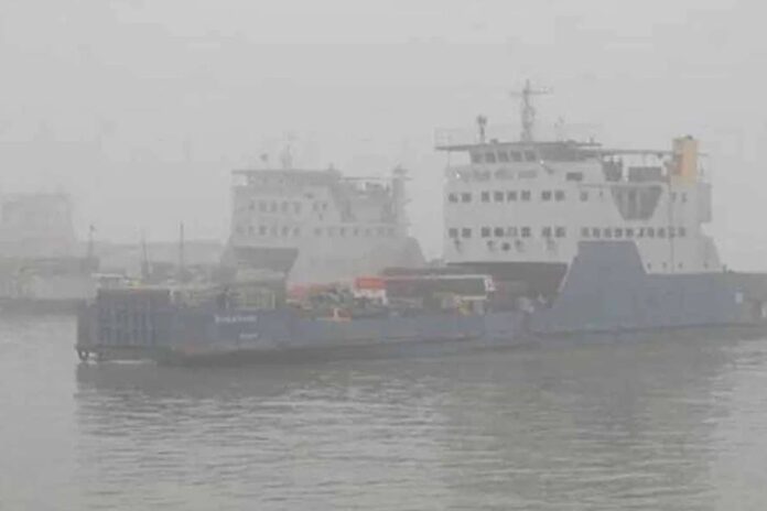 1768021408-baaf94542a40d7deb9a8a917acb1b150 ঘন কুয়াশায় নৌযান চলাচল নিয়ে আবহাওয়া অফিসের সতর্কবার্তা