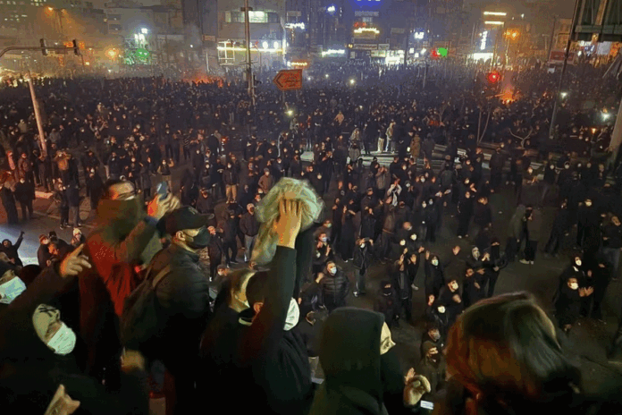 1768191398-b5e9b4f86ce43ca65bd79c894c4a924c অস্ট্রেলিয়ান নাগরিকদের ইরান ছাড়ার আহ্বান