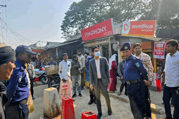 রৌমারীতে ভ্রাম্যমাণ আদালতে জরিমানা