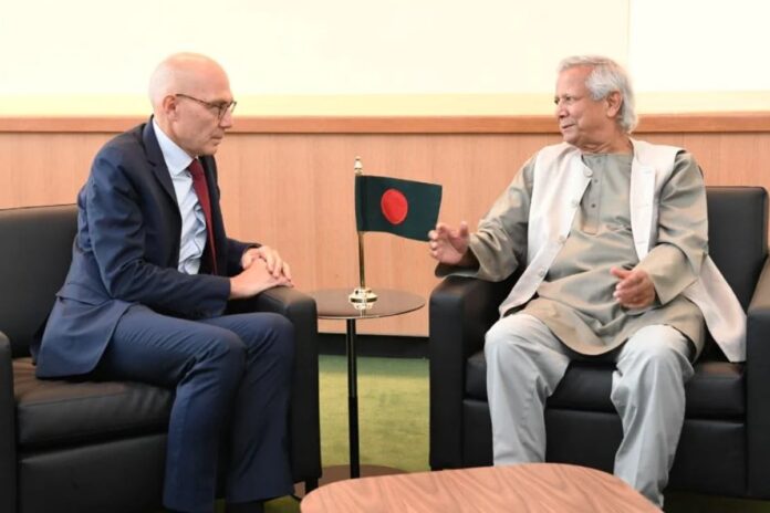 1768360180-8cb110fa4a667b559e887a4cd34f2470 নির্বাচনে ভুয়া তথ্য মোকাবিলায় জাতিসংঘের সহায়তা চাইলেন প্রধান উপদেষ্টা