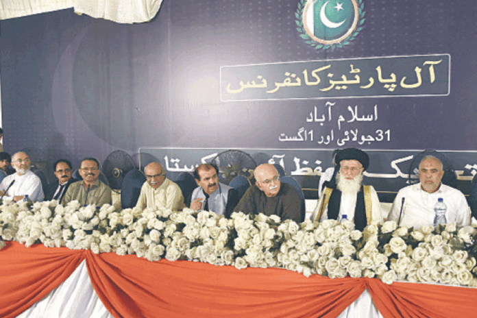 মধ্যপ্রাচ্যে উত্তেজনা জেরে যে আহ্বান জানাল পিটিআই