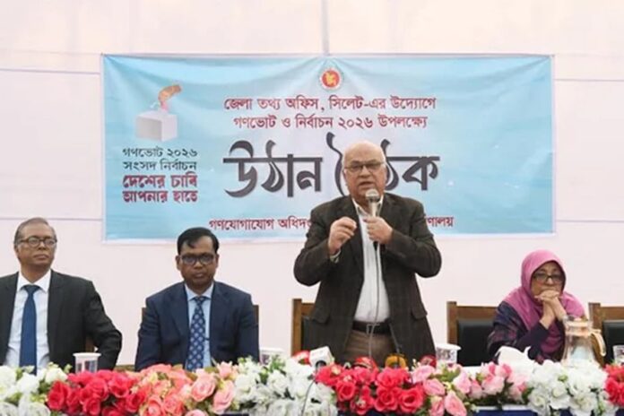 রাষ্ট্রের মালিকানা জনগণের হাতে তুলে দিতেই গণভোট: মুক্তিযুদ্ধ উপদেষ্টা