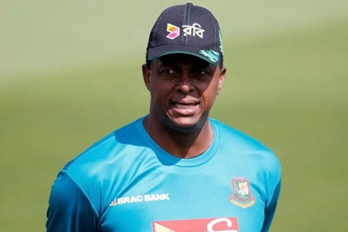 জিম্বাবুয়ের কোচিং স্টাফে কোর্টনি ওয়ালশ