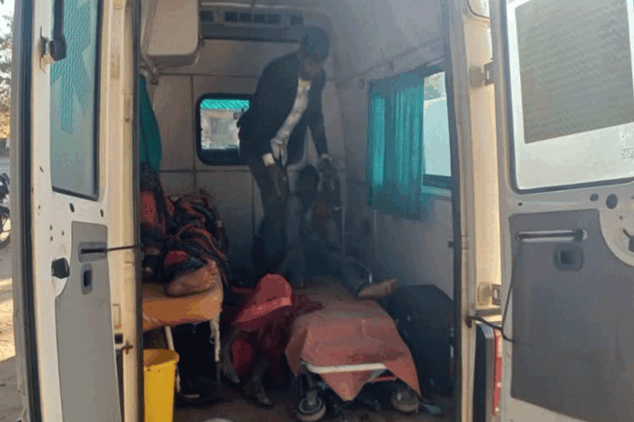 ঝাড়খণ্ডে বরযাত্রীর বাস উল্টে নিহত ৫