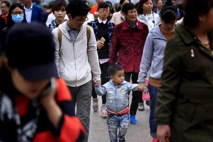 টানা চতুর্থবারের মতো কমলো চীনের জনসংখ্যা