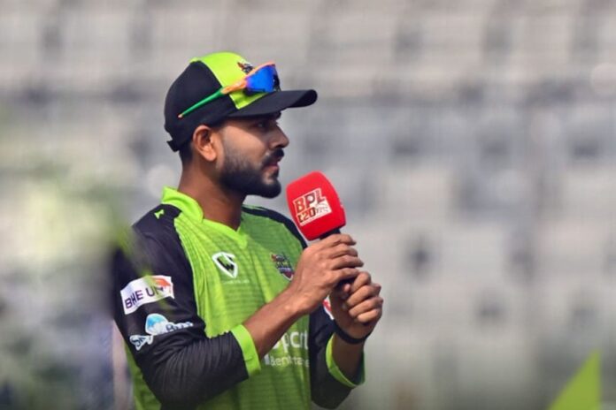 বিদেশি ক্রিকেটারদের প্রশংসায় মিরাজ