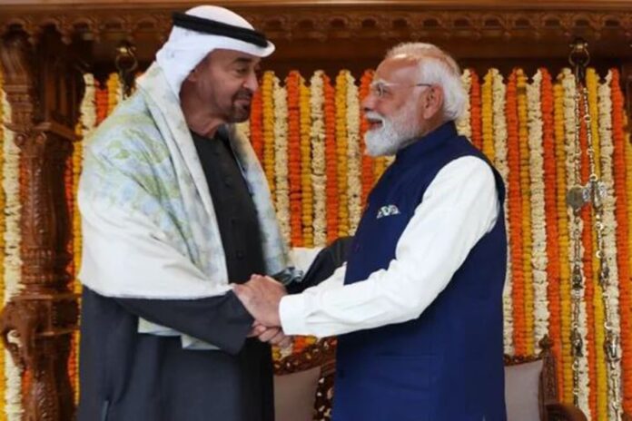 আমিরাতের সঙ্গে ৩০০ কোটি ডলারের এলএনজি চুক্তি ভারতের