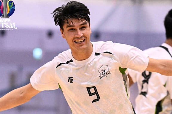 1769087032-8df7b73a7820f4aef47864f2a6c5fccf পাকিস্তানের কাছে হেরে শিরোপা দৌড়ে ছিটকে গেল বাংলাদেশ