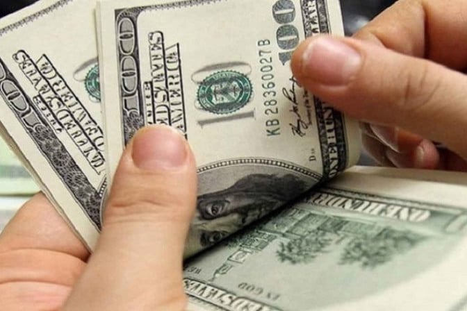 1769092850-1c7e89c3694f352a9c98241cec343367 বছরের প্রথম ৩ সপ্তাহে এলো ২৩৩ কোটি ডলার রেমিট্যান্স