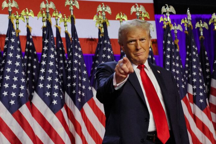 1769223738-7ff20bcc7380bab9dbe3993a1aafcd44 বন্ধুত্বের আড়ালে চীন একসময় তাদের গিলে খাবে: ট্রাম্প