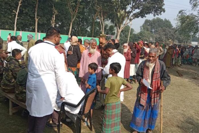 সিরাজগঞ্জে দিনব্যাপী ফ্রি মেডিকেল ক্যাম্প