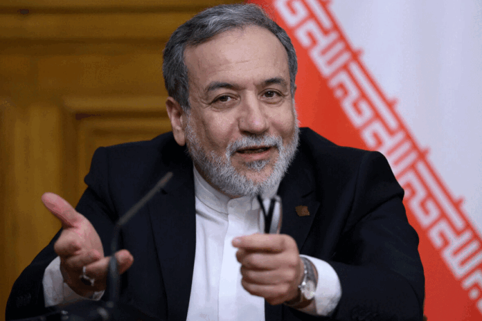 মার্কিন উত্তেজনা এড়াতে তুরস্ক যাচ্ছেন ইরানের পররাষ্ট্রমন্ত্রী