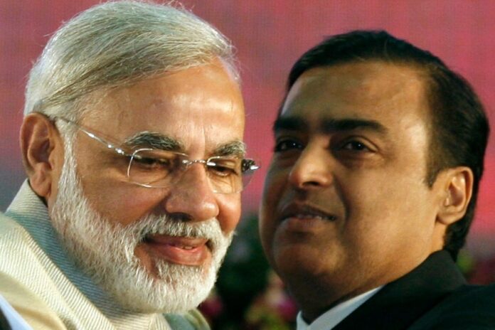 এপস্টাইন ফাইলস: মোদি-আম্বানির মুখোশও খসে পড়ল, বিশ্বে তোলপাড়