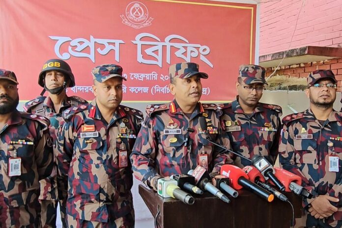 নির্বাচনে বান্দরবানে ২১ প্লাটুন বিজিবি মোতায়েন থাকবে : বিজিবির সেক্টর কমান্ডার