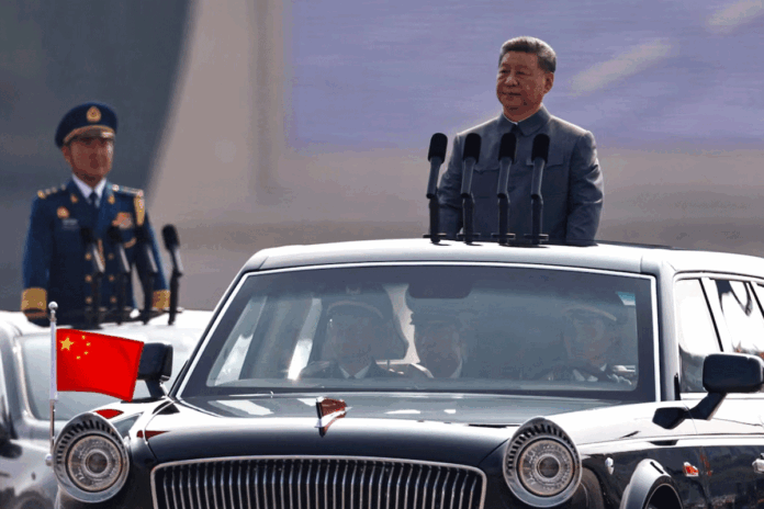 এবার প্রতিরক্ষা খাতের তিন আইনপ্রণেতাকে বহিষ্কার করেছে বেইজিং