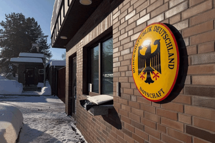 জার্মান কূটনীতিককে বহিষ্কার করলো মস্কো