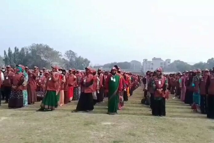কুড়িগ্রামে ভোটকেন্দ্রের নিরাপত্তায় আনসার-ভিডিপি সদস্যদের সমাবেশ