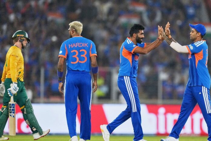 এক ম্যাচেই বদলে গেল চিত্র, বাঁচার পথ খুঁজছে ভারত