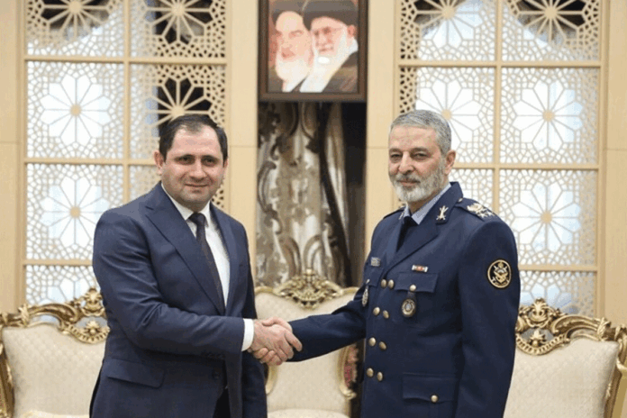 1772015341-bde7cf9049e122a728d29f2213bb2b67 তেহরানে হামলা হলে কঠিন জবাব দেওয়া হবে: ইরান