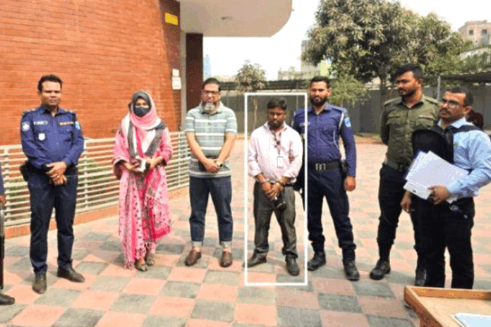 নারায়ণগঞ্জ পাসপোর্ট অফিসে ভুয়া সাংবাদিকের জেল