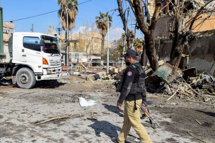 1772100418-799bad5a3b514f096e69bbc4a7896cd9 পাকিস্তানে সশস্ত্র গোষ্ঠীর হামলায় নিহত প্রায় ২০