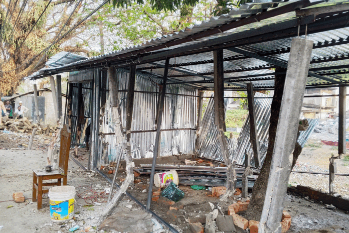 বিশ্বনাথে অবৈধ স্থাপনা গুঁড়িয়ে দিলো প্রশাসন