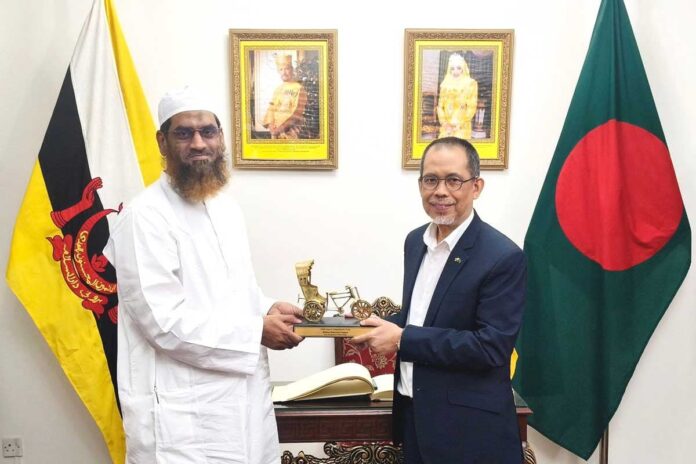 ব্রুনেই রাষ্ট্রদূতের সঙ্গে মামুনুল হকের সৌজন্য সাক্ষাৎ