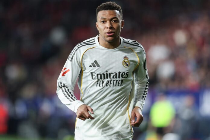 এমবাপেকে শতভাগ ফিট দেখতে চান রিয়াল কোচ