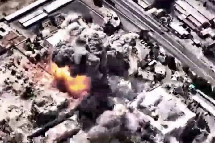 1772426663-1324f3fb1f68e24f3d3bb6c37c46d83f 'ইরান যুদ্ধের চেয়ে আত্মসমর্পণকে বেশি ভয় পায়'