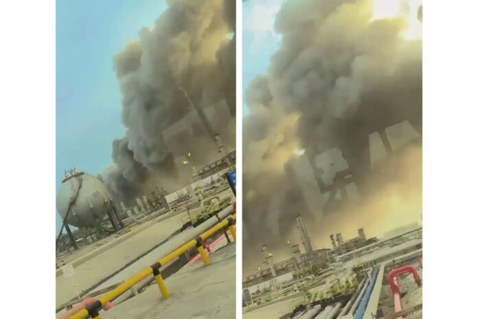 1772439900-4a0b2c273d2d8264a1ddab704042122f সৌদির আরামকো তেল শোধানাগারে হামলা, কার্যক্রম স্থগিত