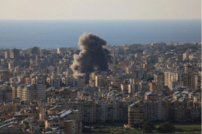 বিভিন্ন জায়গায় বিস্ফোরণ, নাগরিকদের দ্রুত লেবানন ছাড়ার আহ্বান যুক্তরাষ্ট্রের