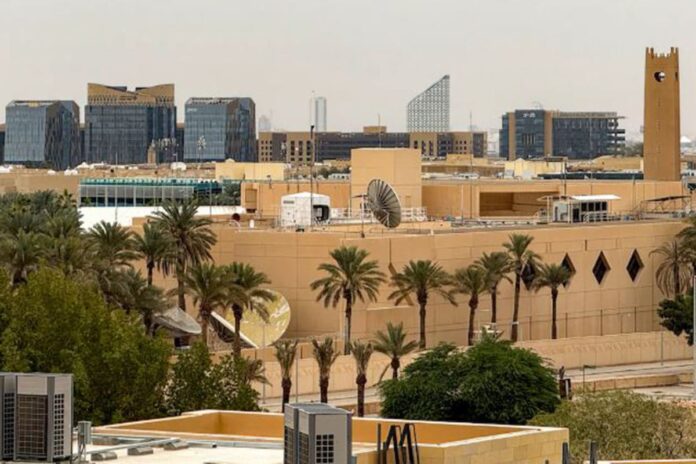 1772600181-409413912426a0250d0c1cb93c7de5ba সৌদিতে মার্কিন গোয়েন্দা সংস্থার স্টেশনে ড্রোন হামলা