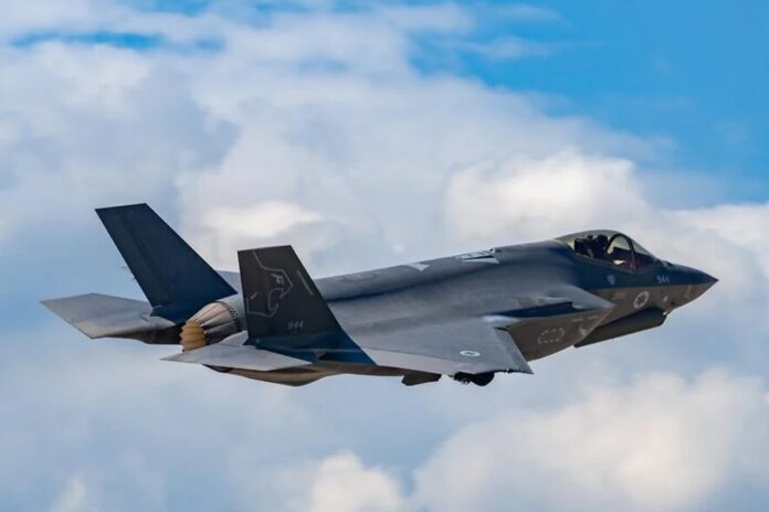 1772630626-032b2cc936860b03048302d991c3498f ইরানি যুদ্ধবিমানের সাথে ইসরায়েলি বিমানের মুখোমুখি লড়াই