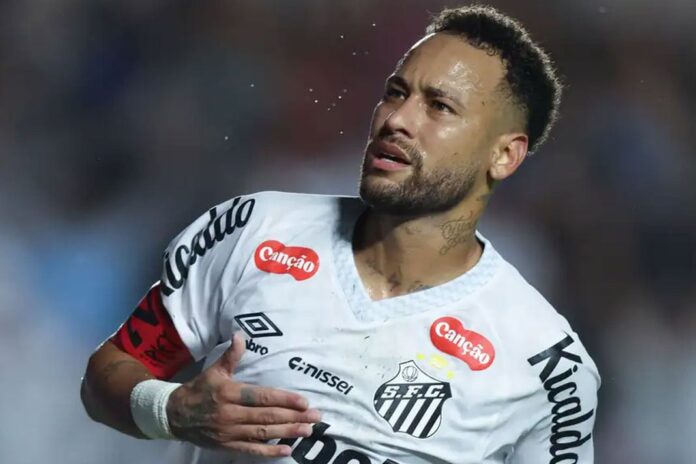 নেইমারের বিরুদ্ধে সাবেক নারী বাবুর্চির মামলা