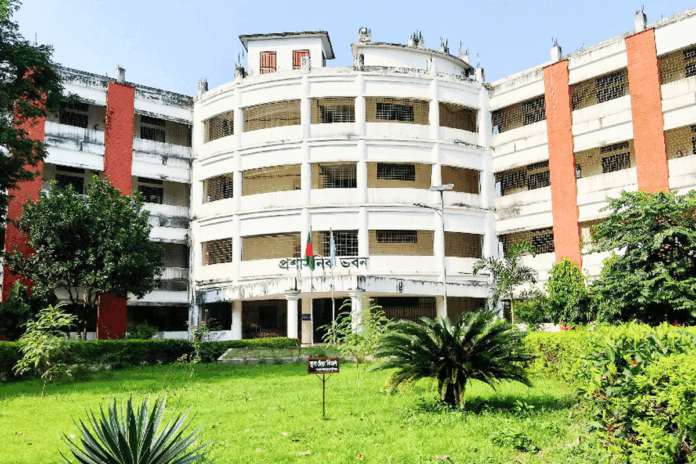 জ্বালানি সাশ্রয়ে সোমবার থেকে বেরোবি বন্ধ ঘোষণা