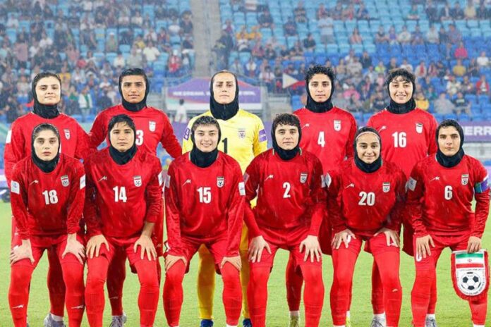 নারী ফুটবলারদের দেশে ফিরতে বললো ইরান