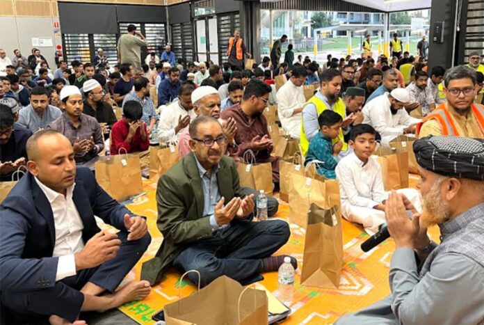 1773482282-202c2a7ea7d59c302bef100540eaafd1 সিডনিতে বার্ষিক ইফতার ও ডিনার অনুষ্ঠিত