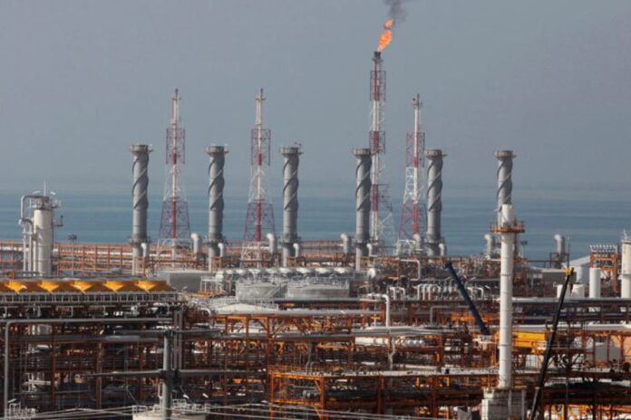 যে কারণে ইরানের সাউথ পারস গ্যাসক্ষেত্রে হামলা এক ভয়াবহ মোড়: দ্য গার্ডিয়ানের বিশ্লেষণ