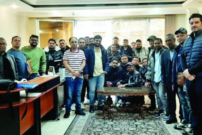 ইরানে আটকে পড়া ১৮৬  বাংলা‌দে‌শি‌ আজারবাইজানে পৌঁছেছেন