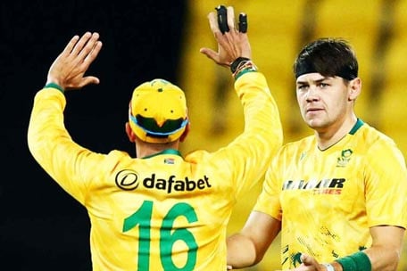 1774182724-9414a8f5b810972c3c9a0e2860c07532 দারুণ জয়ে সিরিজে সমতায় ফিরল দক্ষিণ আফ্রিকা