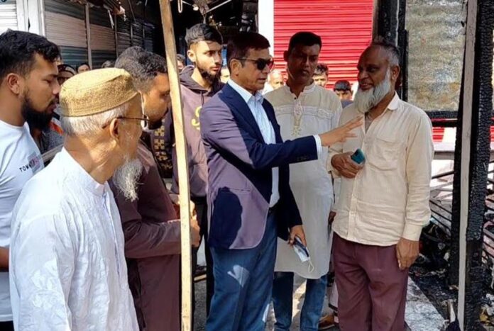 পঞ্চগড়ে আগুনে পুড়ল ৬ দোকান